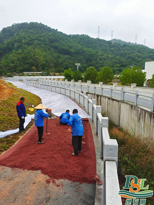 冷鋪瀝青路面